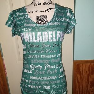 Euc Small Eagles V-Neck Bling Shirt